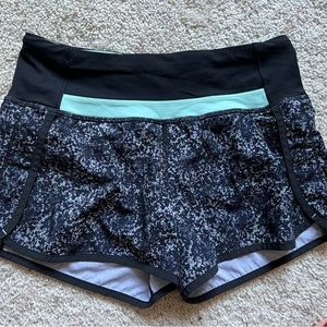 Lululemon black shorts